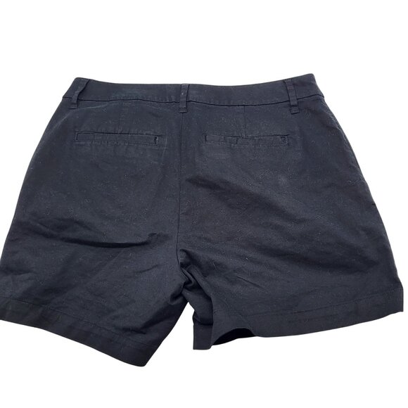 a new day Womens SZ 4 Stretch Black Flat Front Chino Shorts Target - Picture 2 of 8